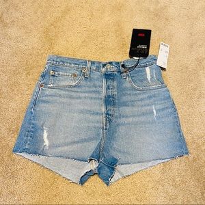 Levi’s Tango Ribcage shorts 🧡